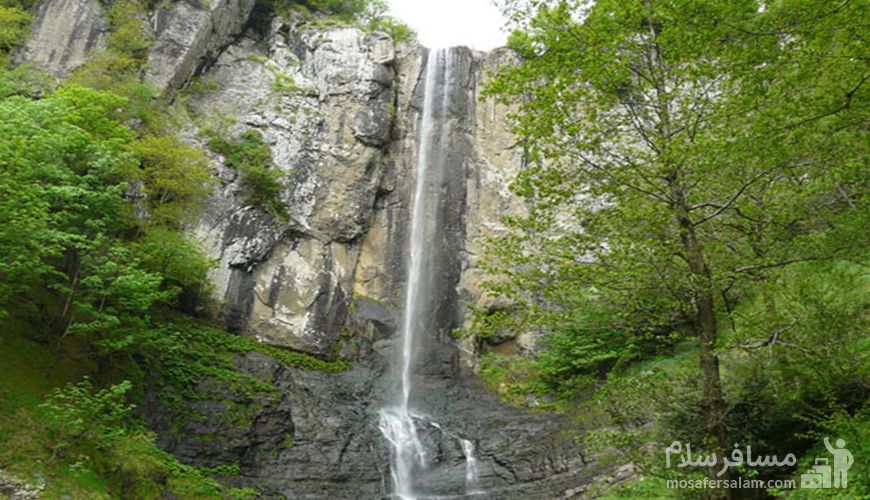 آبشار لاتون, پاییز