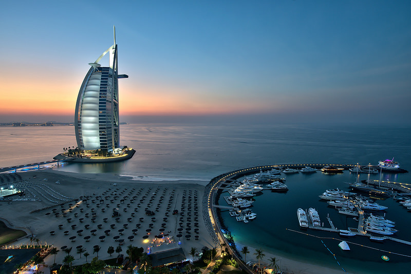 برج العرب هنگام سفر به دبي در ماه رمضان