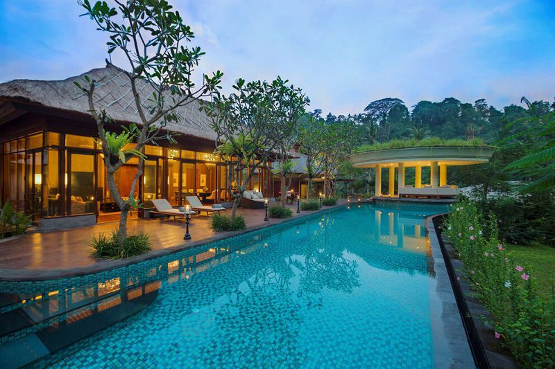 خانه های بالی استخردار هستند - جاهاي ديدني بالي
