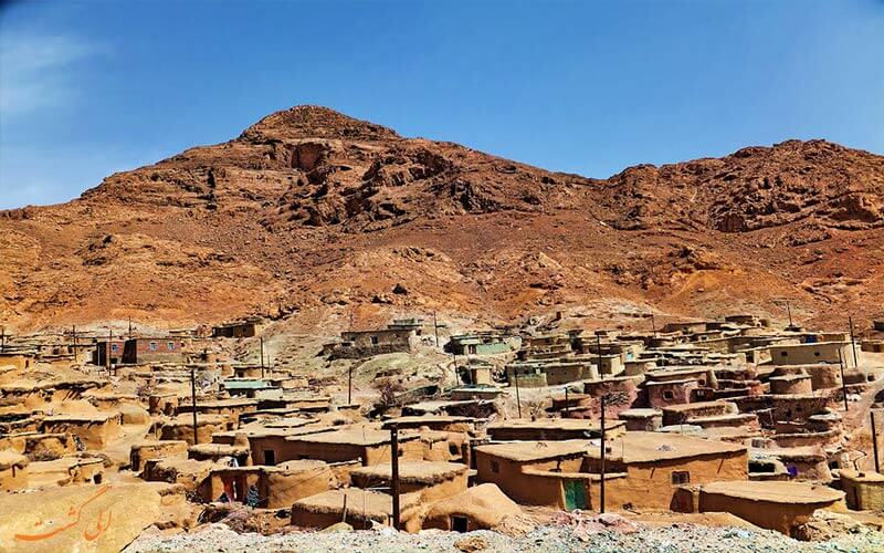روستای آدم کوتوله ها در ایران ، روستای ماخونیک بیرجند